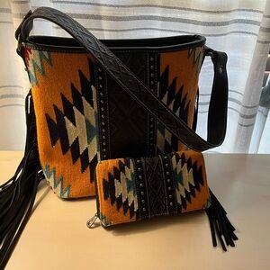 Montana west carrying bag with matching wallet brand new